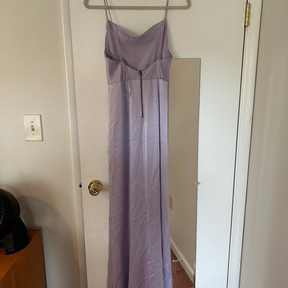 Alice + Olivia fitted size 2 purple dress, needs small repair!